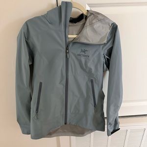 ARCTERYX shell outer layer- blue color BETA LT